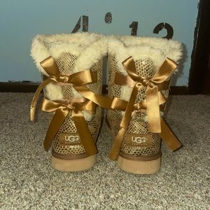 UGG Bailey Bow Short Snakeskin